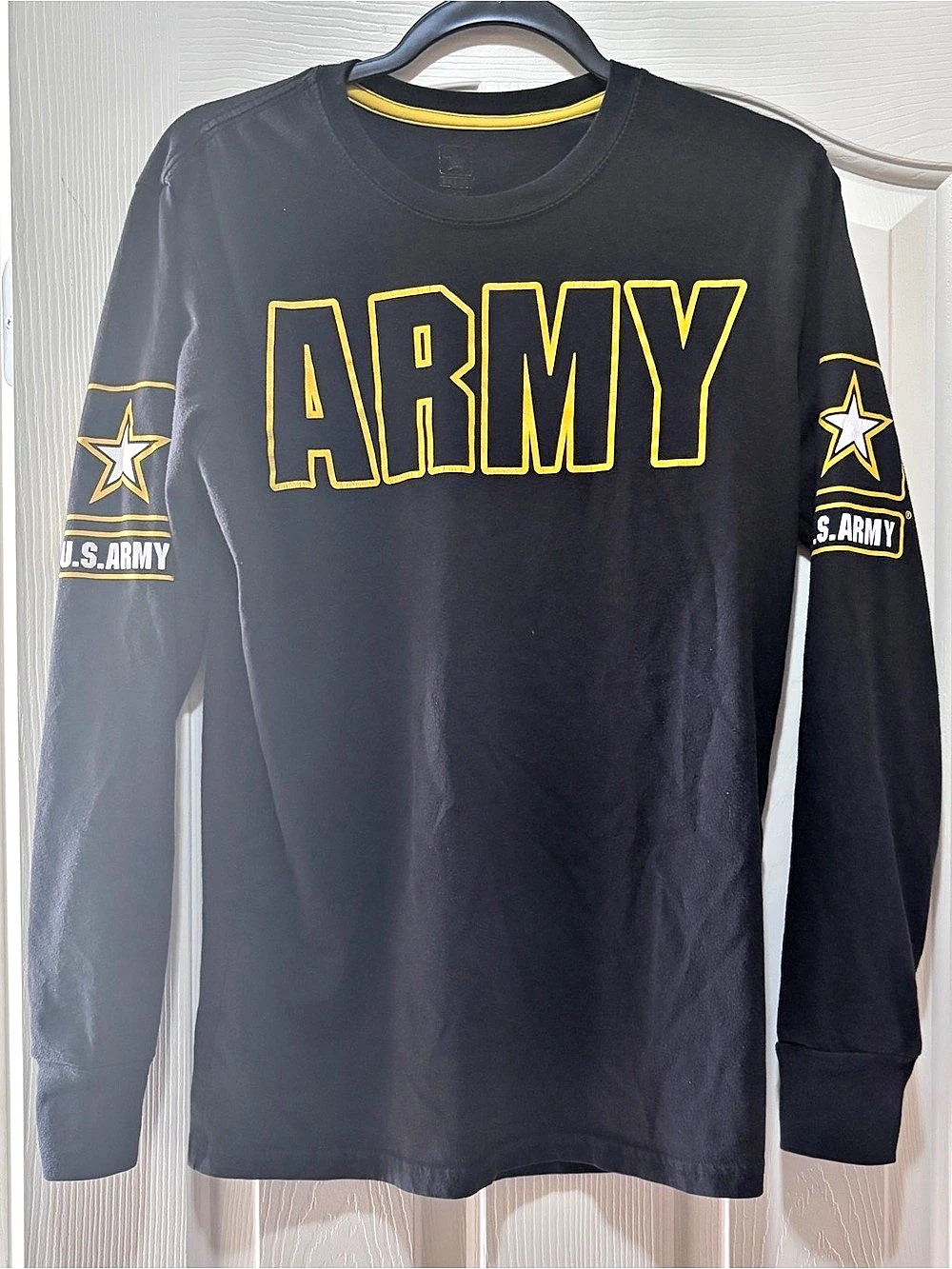 U.S. Army Long Sleeve Tee in Black Like New